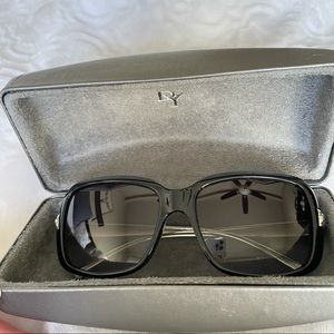 David Yurman sunglasses with case